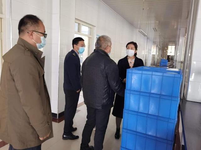 玉门市 抓监管 强效能——全力保障“双节”期间食品市场安全与集中加工规范