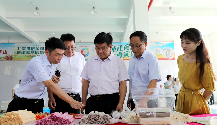 望江先锋网--汪久清李木林率队开展2024年望江县双招双引&ldquo;三看三比&rdquo;第二季度观摩评比活动